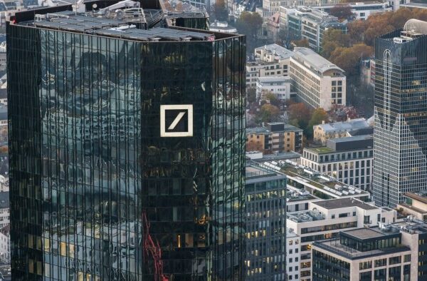 Deutsche Bank reports highest profit in 14 years